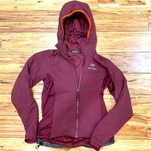 Arc’teryx Atom LT jacket